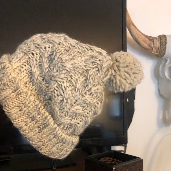 Cotton On Hat